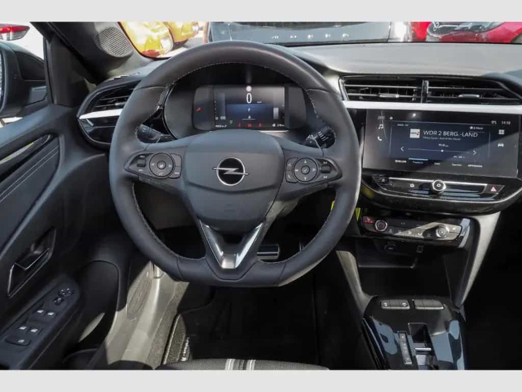 Opel Corsa F GS 1.2 Voll-LED RückKam Winterpaket Allw 02/2024-photo-11