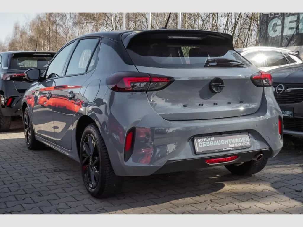 Opel Corsa F GS 1.2 Voll-LED RückKam Winterpaket Allw 02/2024-photo-3