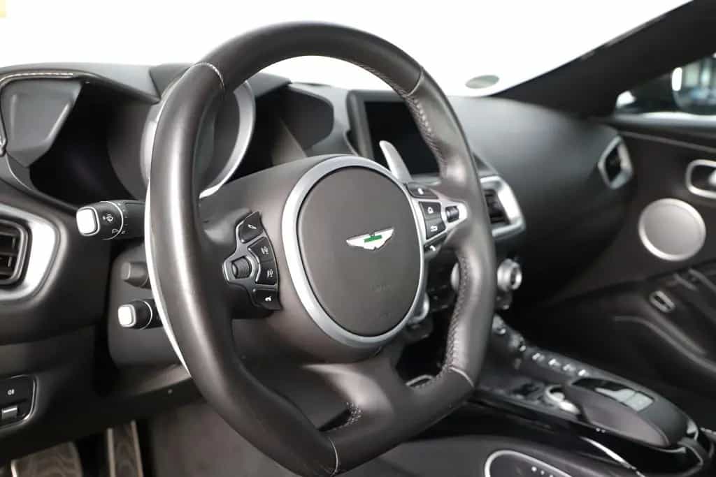 Aston Martin V8 Vantage 4.0 V8 ardengreen 10/2020-photo-10
