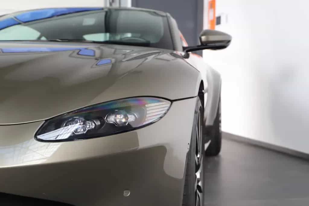 Aston Martin V8 Vantage 4.0 V8 ardengreen 10/2020-photo-2