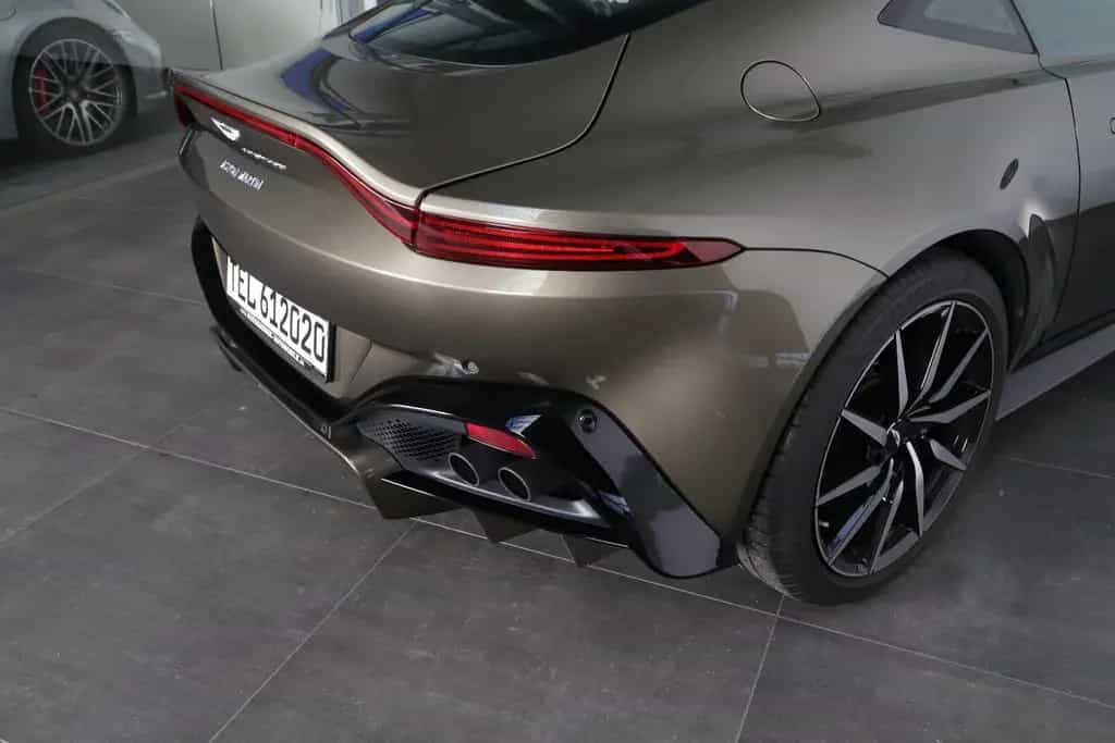 Aston Martin V8 Vantage 4.0 V8 ardengreen 10/2020-photo-25