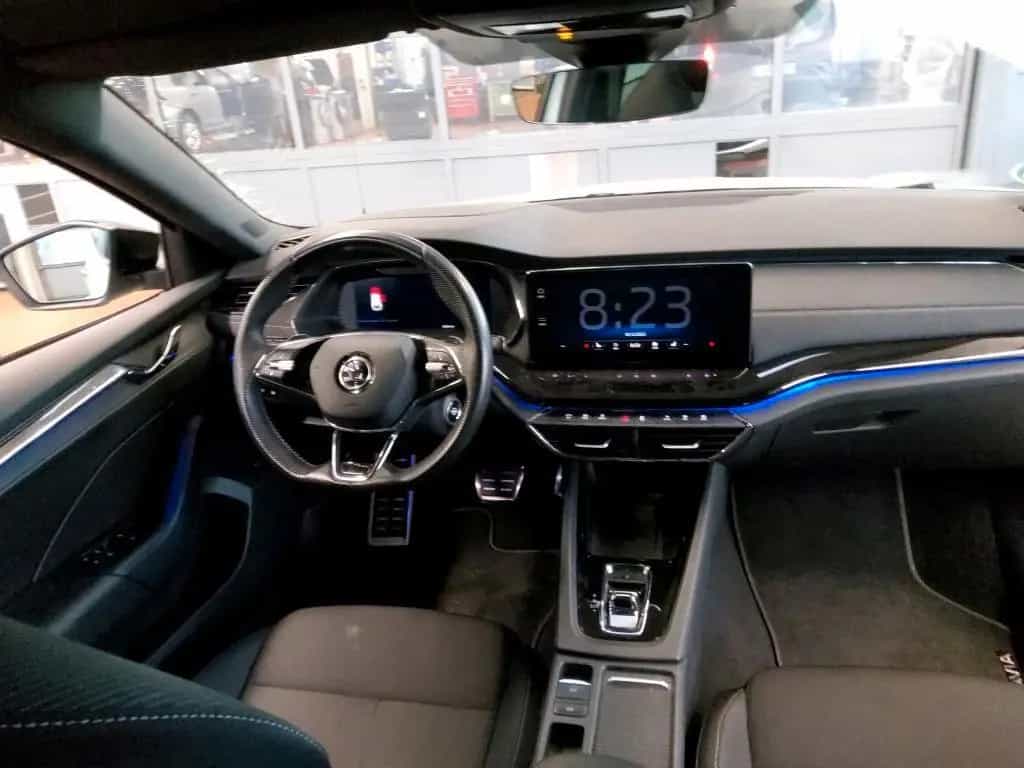 Skoda Octavia Combi Style *AHK*MATRIX*KAMERA*PANO*KESS 12/2022-photo-4