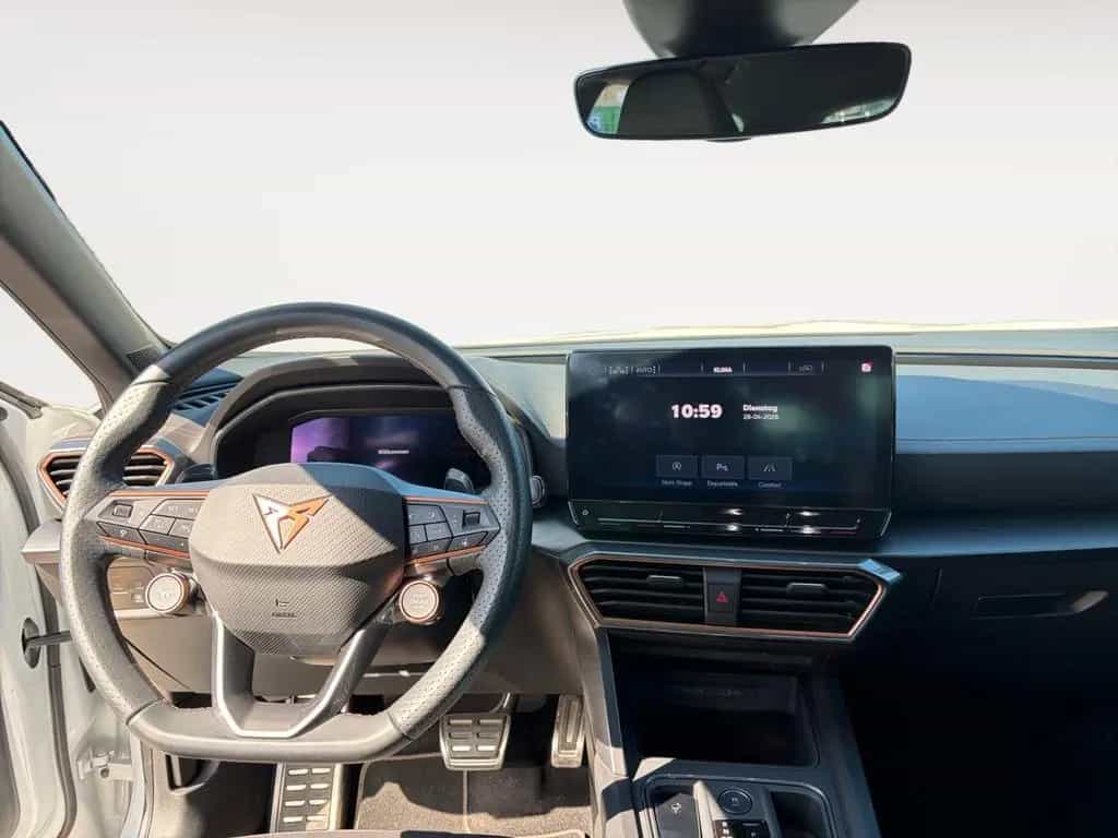 Cupra Formentor VZ 2.0 TSI 4Drive DSG 1.HD/AHK/360°Kam 10/2023-photo-9