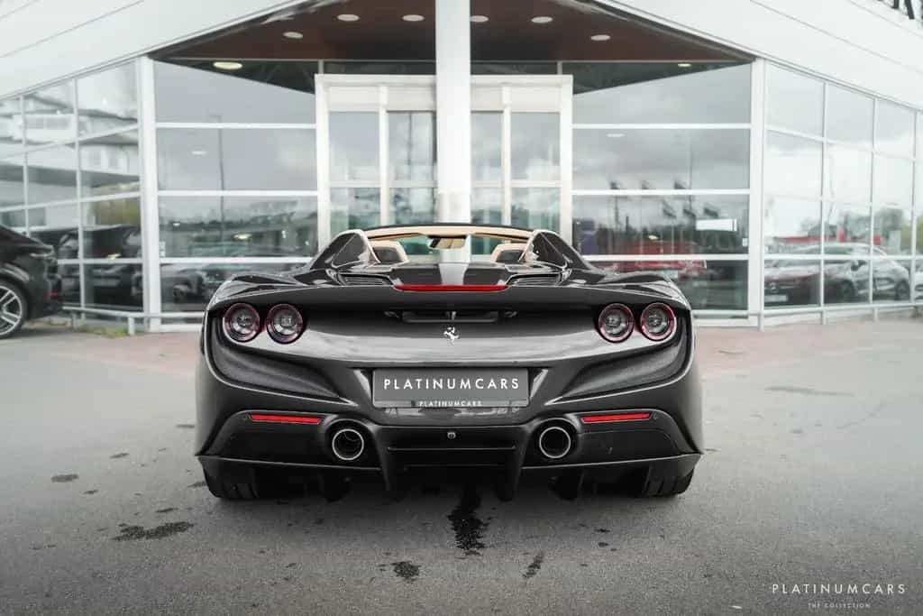 Ferrari F8 Spider 720hk / Edizione Finale / Historical 05/2022-photo-3
