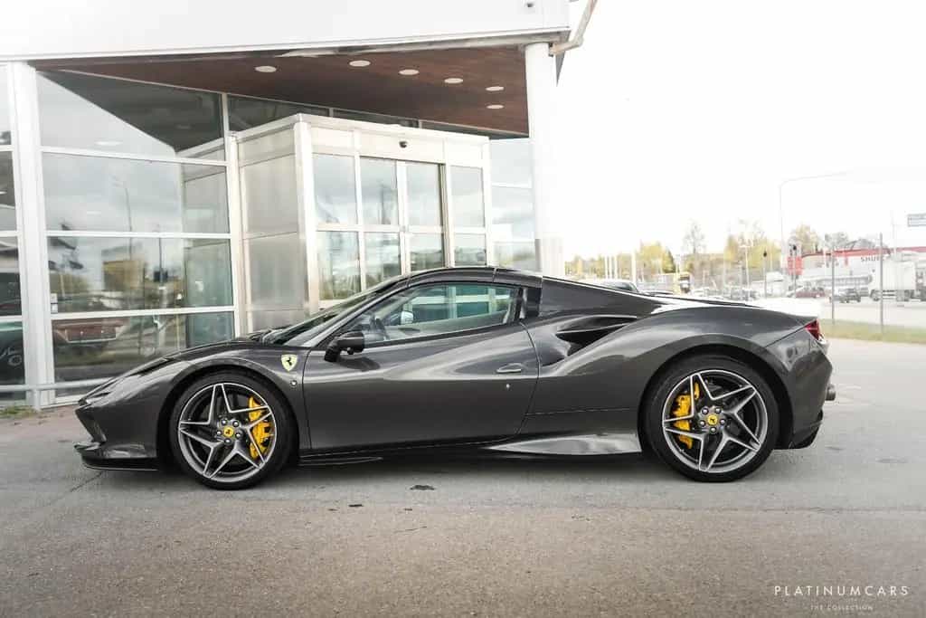 Ferrari F8 Spider 720hk / Edizione Finale / Historical 05/2022-photo-4