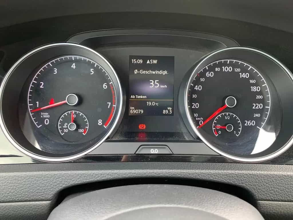 Volkswagen Golf VII 1.4 TSI Highline BMT NAVI+KLIMA+LED+PDC 04/2015-photo-15