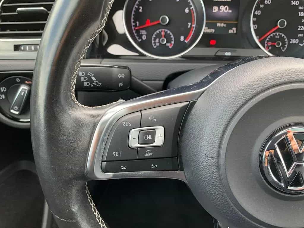 Volkswagen Golf VII 1.4 TSI Highline BMT NAVI+KLIMA+LED+PDC 04/2015-photo-21