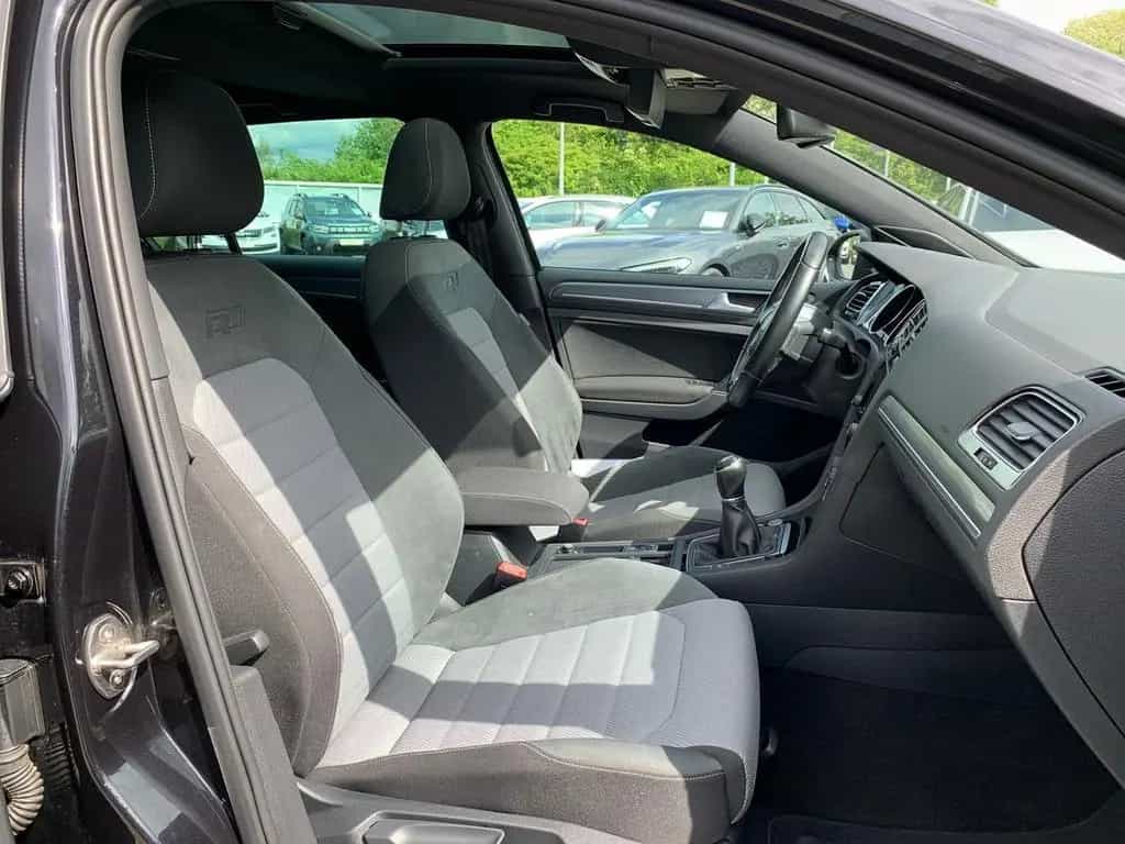 Volkswagen Golf VII 1.4 TSI Highline BMT NAVI+KLIMA+LED+PDC 04/2015-photo-24