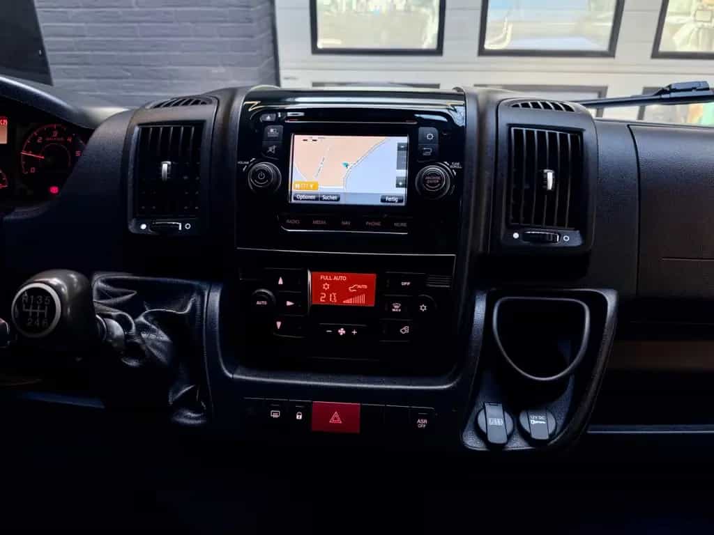 Fiat Ducato 2.3 D L2H2 3,5t KLIMA AHK NAVI CAM LED 04/2018-photo-23
