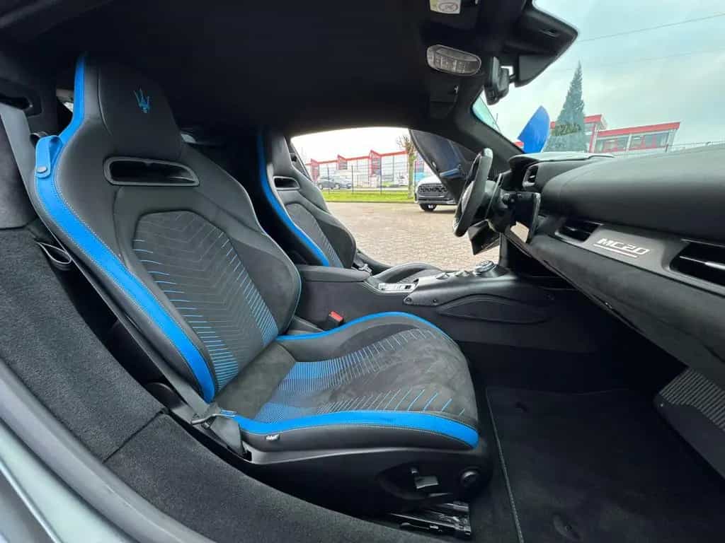 Maserati MC20 3.0 V6 *NEW* Carbon/Keramik/Lift/SHZ/Sonus null-photo-21