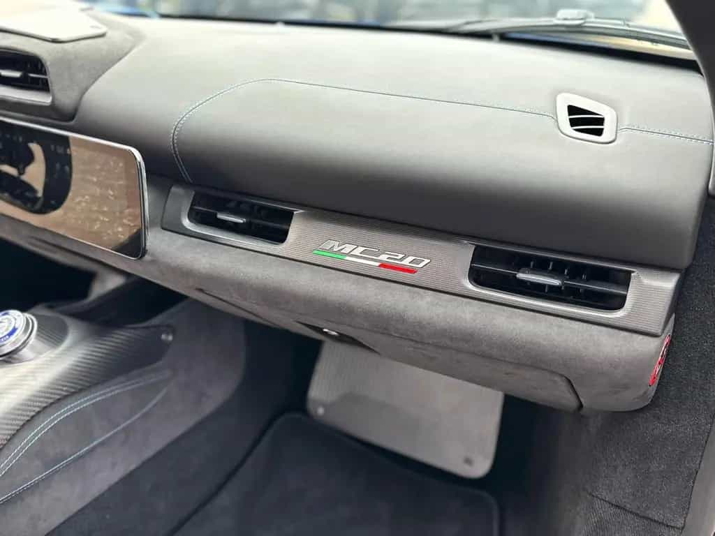 Maserati MC20 3.0 V6 *NEW* Carbon/Keramik/Lift/SHZ/Sonus null-photo-22