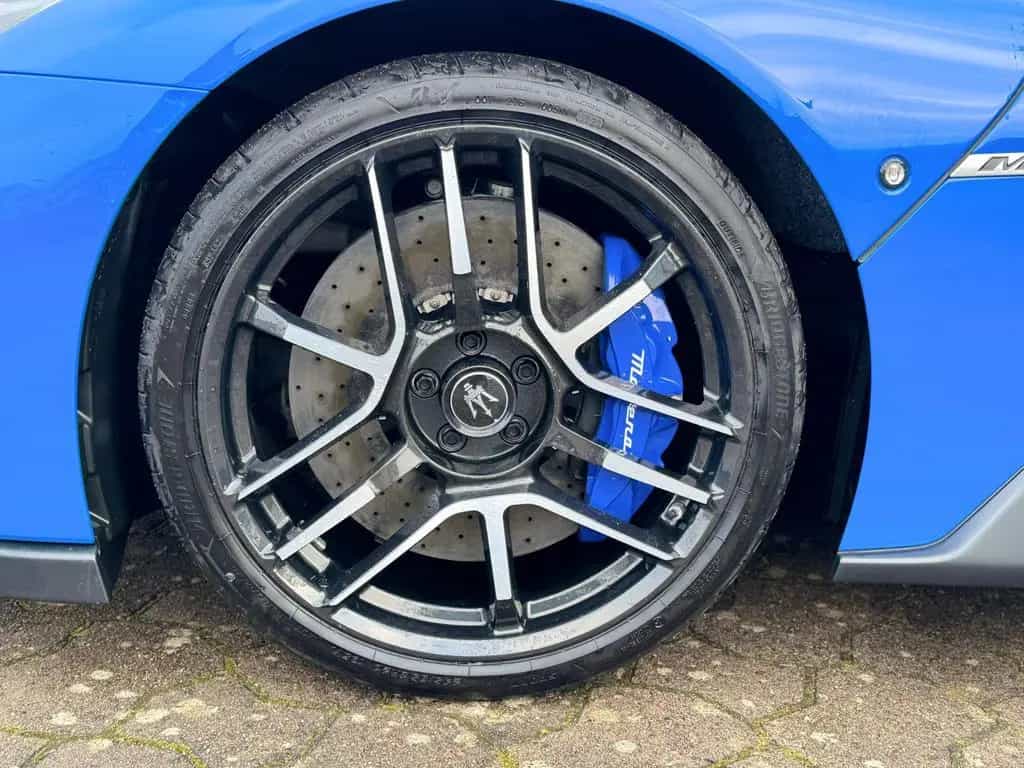 Maserati MC20 3.0 V6 *NEW* Carbon/Keramik/Lift/SHZ/Sonus null-photo-8