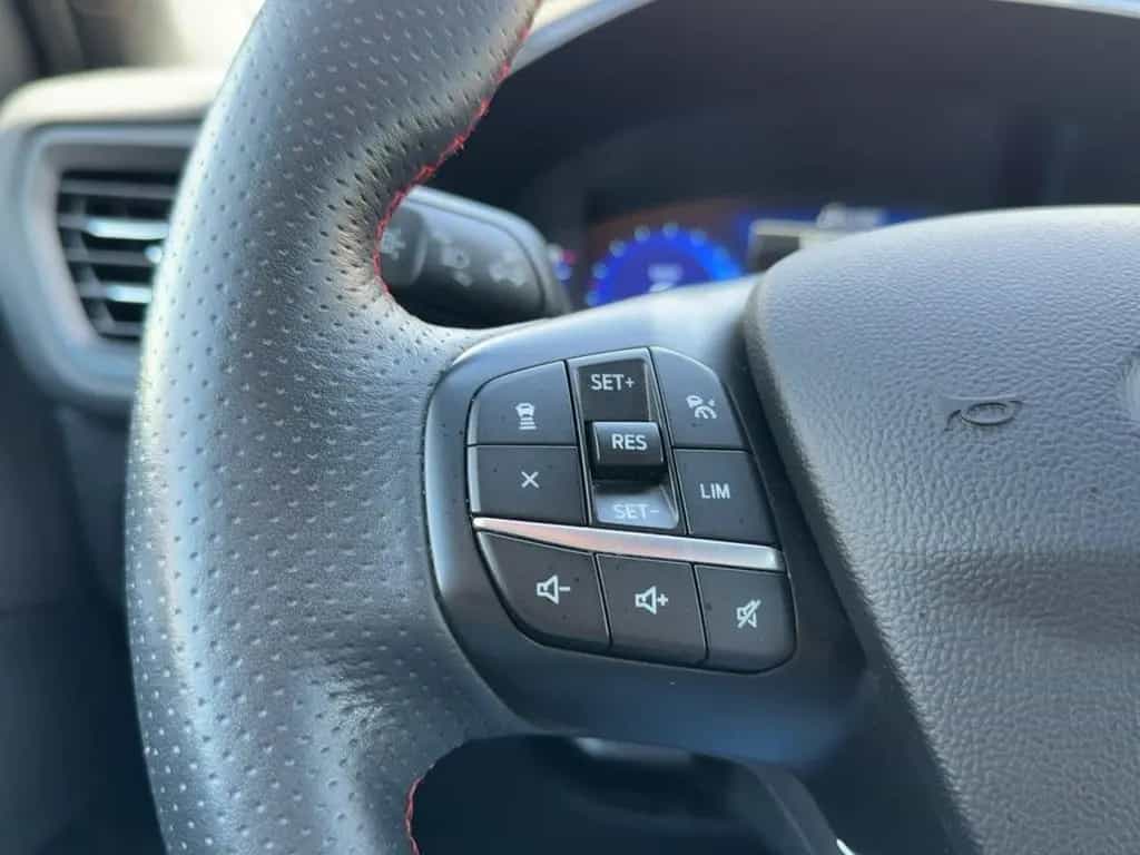 Ford Kuga +Kamera+LED+NAVI+4xSHZ+Frontscheibenheizung 02/2021-photo-16