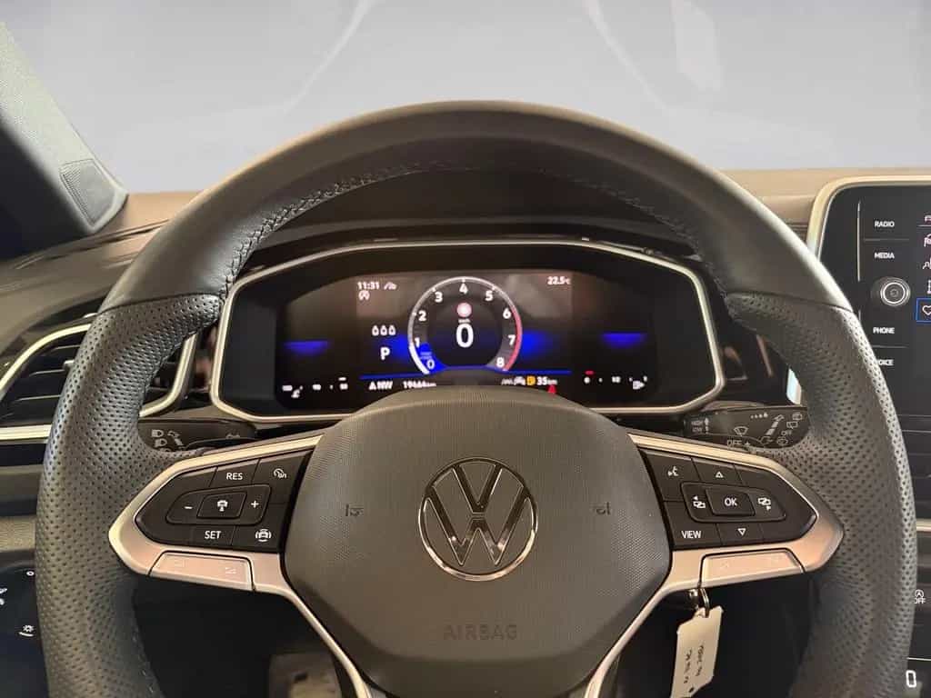 Volkswagen T-Roc 1.5 TSI R-Line DSG AHK LED+ Navi ACC RFK 07/2025-photo-15