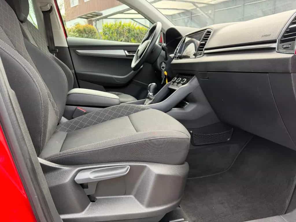 Skoda Karoq Ambition RUBBER RITA SCHADEN 01/2019-photo-11