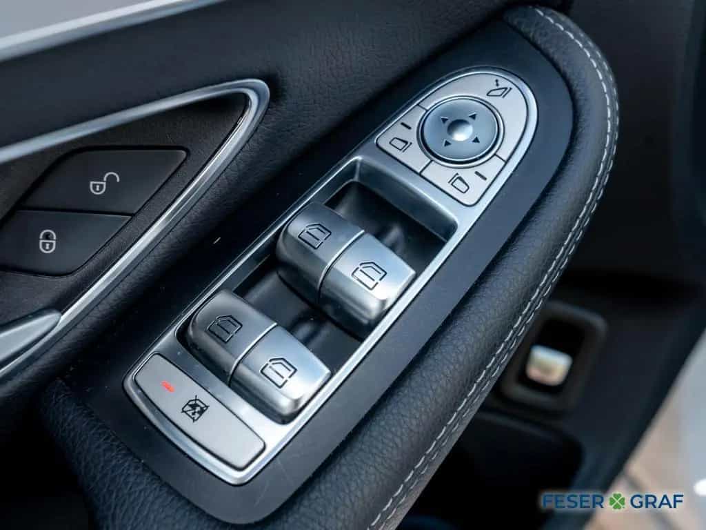 Mercedes-Benz C 250 T AMG Line LED*Rear View*Shzg.*Pano*elektr 07/2017-photo-7