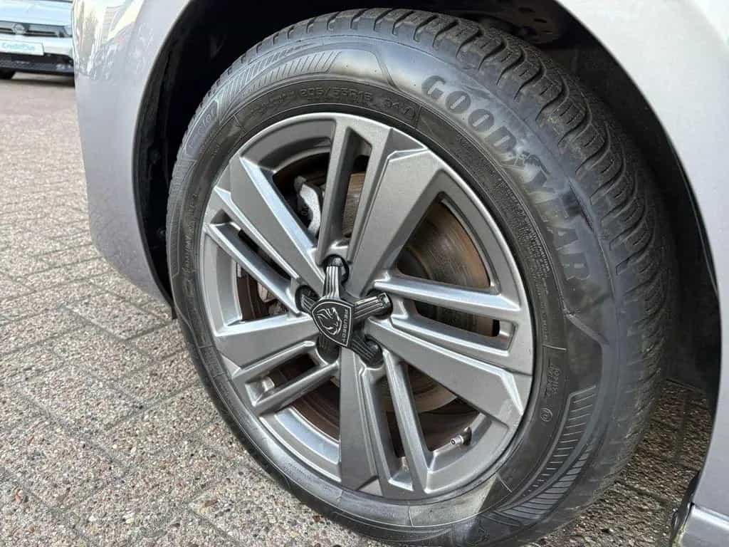 Peugeot 308 SW Allure PureTech 130*SHZ*360°Kamera*ACC 03/2024-photo-12