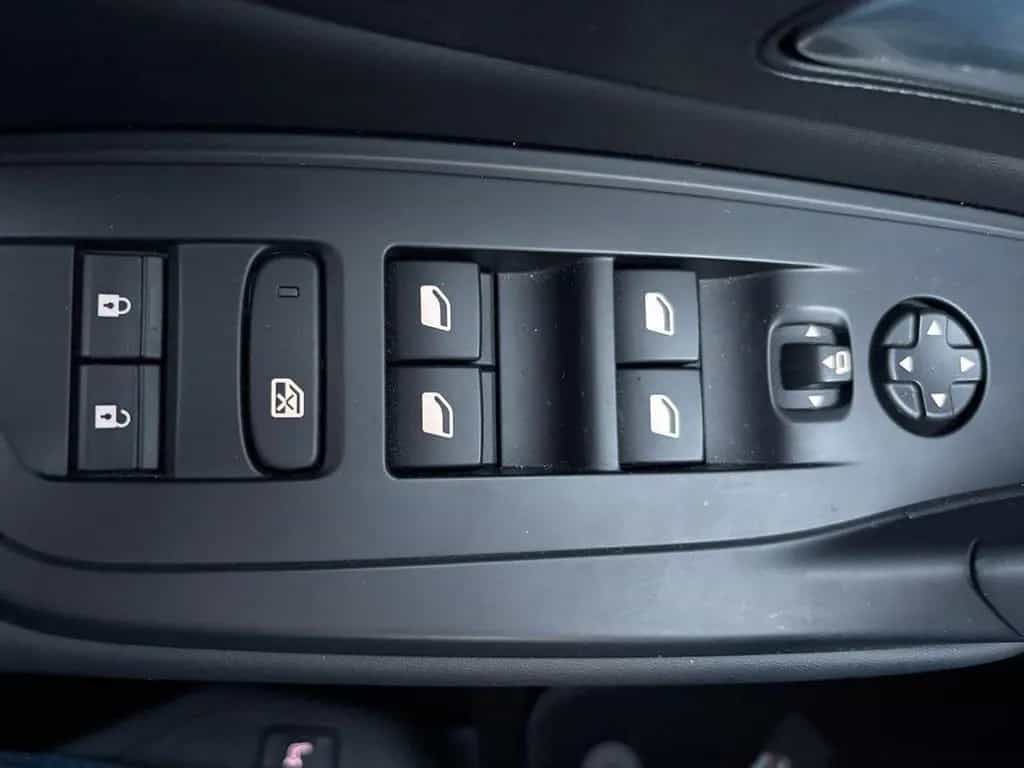 Peugeot 308 SW Allure PureTech 130*SHZ*360°Kamera*ACC 03/2024-photo-22