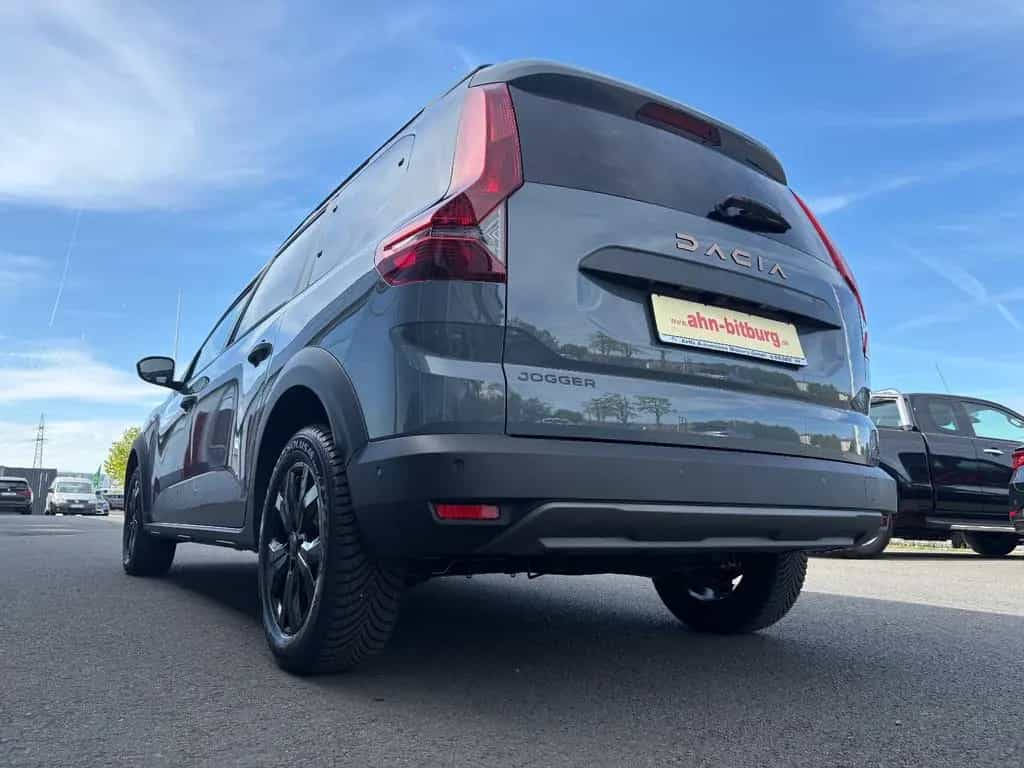 Dacia Jogger Extreme+ 7-Sitzer| 1.Hand | Navi | Kamera 12/2024-photo-18