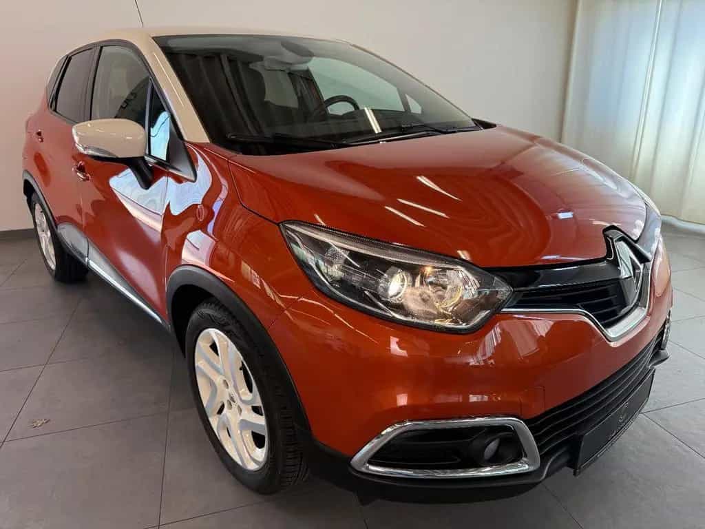 Renault Captur Luxe 1.2 AUTOMATIK NAVI XENON SHZ KLIMA 11/2014-photo-2