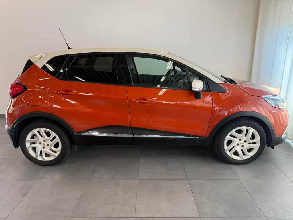 Renault Captur Luxe 1.2 AUTOMATIK NAVI XENON SHZ KLIMA 11/2014-photo-3