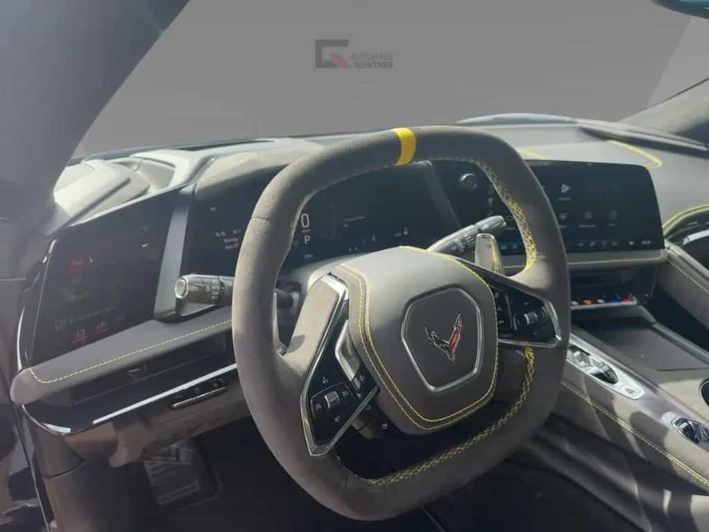 Corvette C8 Stingray Coupe 3LT Facelift MY26 Lift 6,2 null-photo-6
