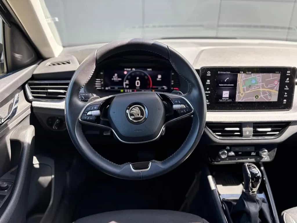 Skoda Kamiq SELECTION 1.5TSI DSG NAVI+AHK+SITZHEIUNG 03/2024-photo-8