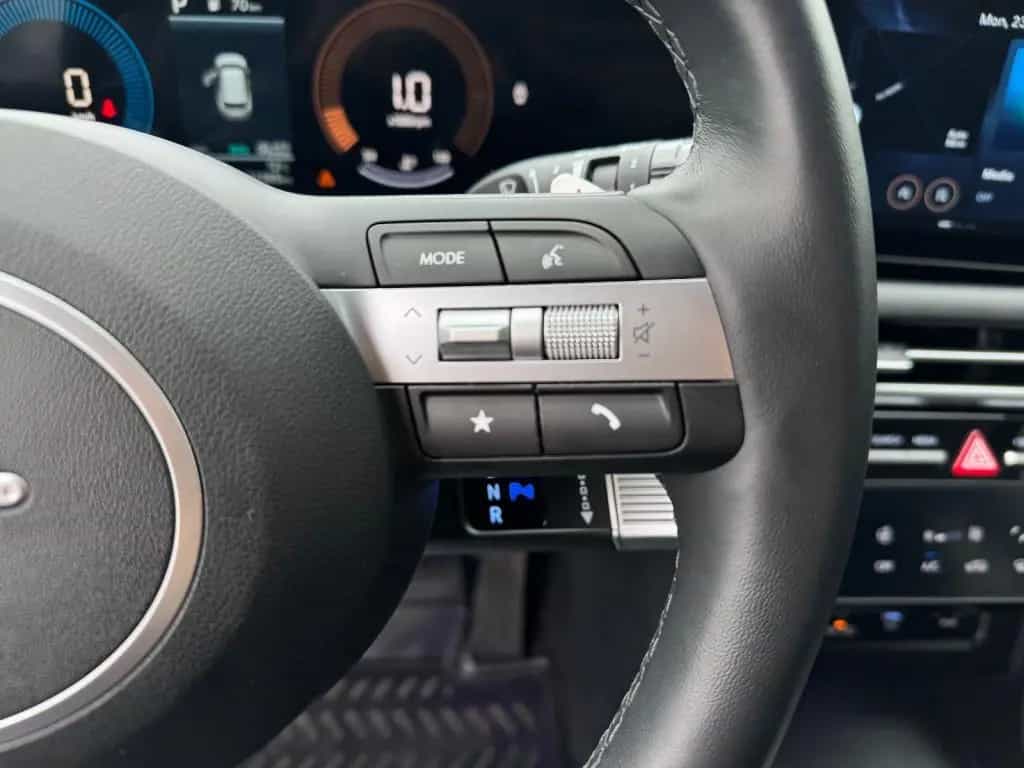 Hyundai Tucson Select *STERNENHIMMEL/NAVI/KAMERA* 10/2024-photo-13