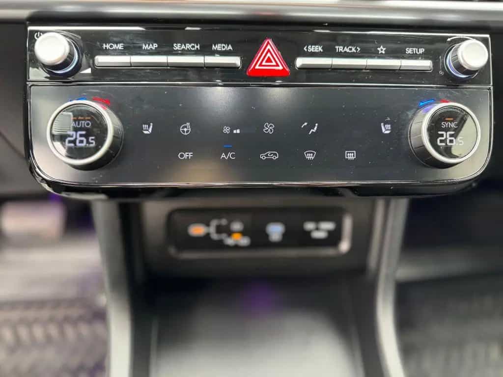 Hyundai Tucson Select *STERNENHIMMEL/NAVI/KAMERA* 10/2024-photo-18
