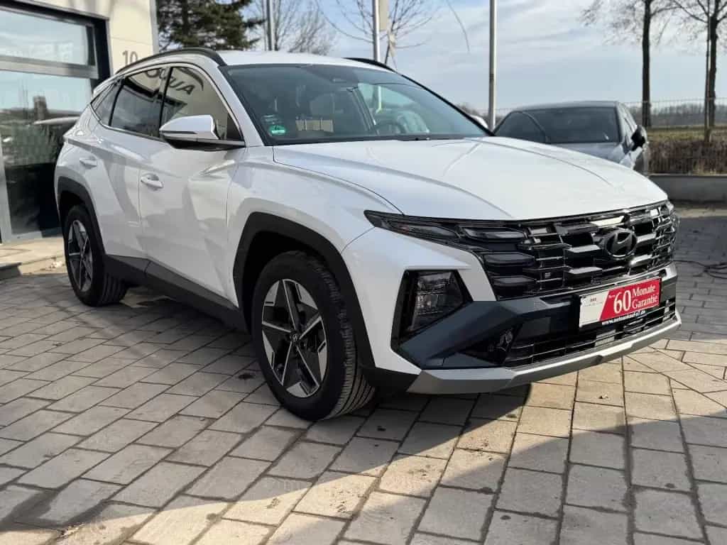 Hyundai Tucson Select *STERNENHIMMEL/NAVI/KAMERA* 10/2024-photo-2
