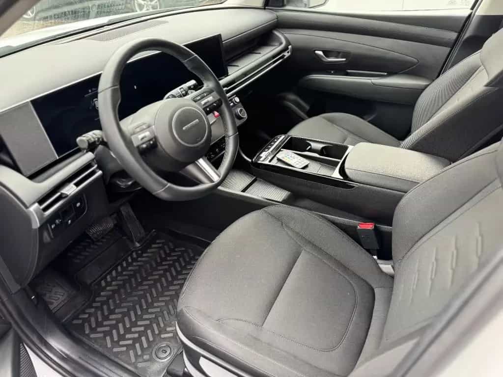 Hyundai Tucson Select *STERNENHIMMEL/NAVI/KAMERA* 10/2024-photo-9