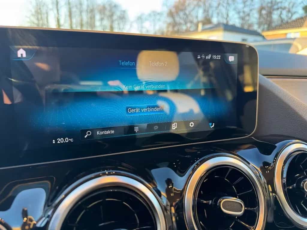 Mercedes-Benz GLA-Class 200 d 4Matic Progressive *LEDER/AHK* 07/2020-photo-14