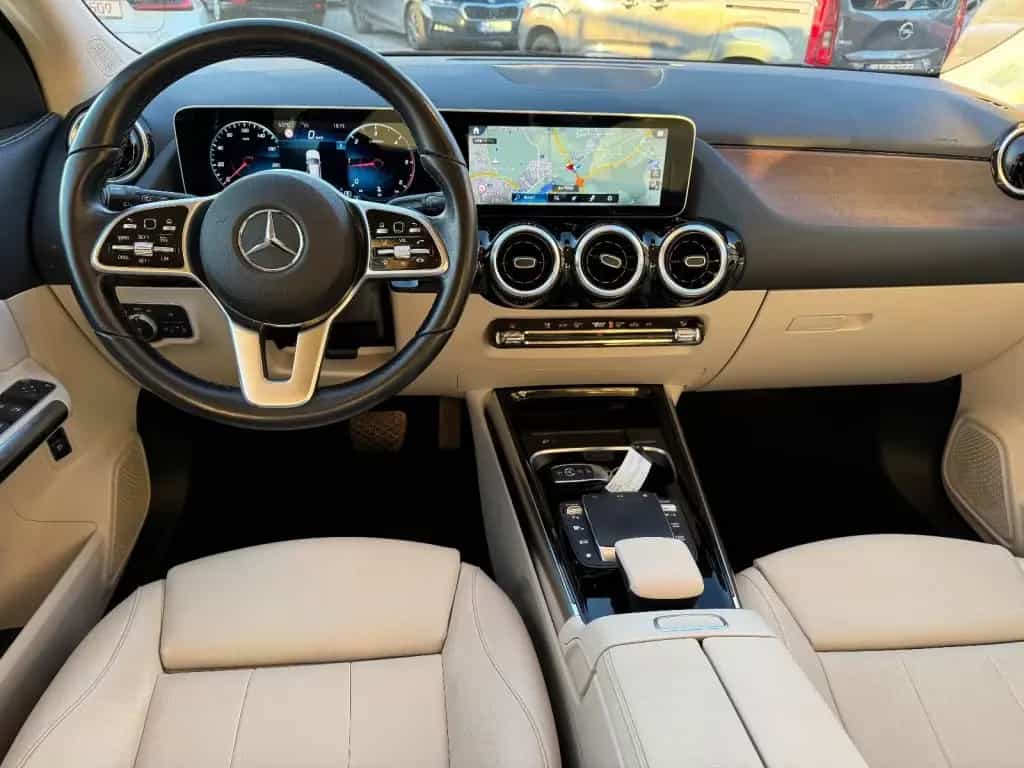 Mercedes-Benz GLA-Class 200 d 4Matic Progressive *LEDER/AHK* 07/2020-photo-9