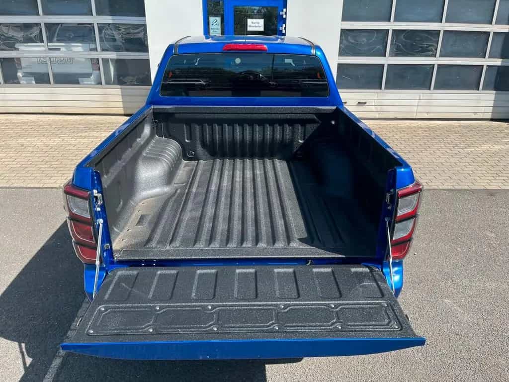 Isuzu D-Max Double Cab V-Cross AT +SOFORT+ null-photo-36