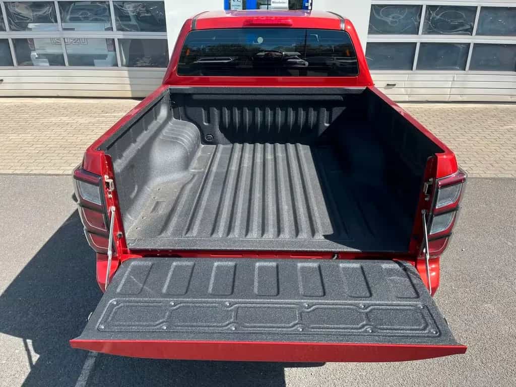 Isuzu D-Max Double Cab V-Cross AT +SOFORT+ null-photo-37