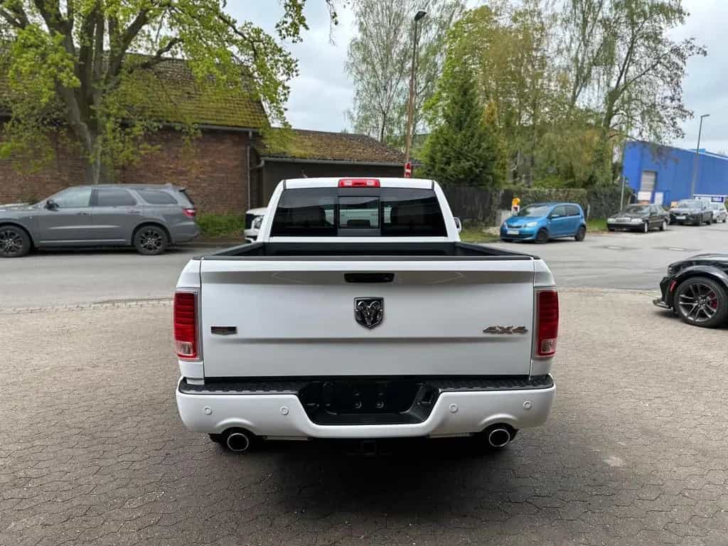 Dodge RAM LARAMIE*LONGBED*5.7 V8*4X4*AHK*NAVI*LACHANTI*PDC 10/2017-photo-27
