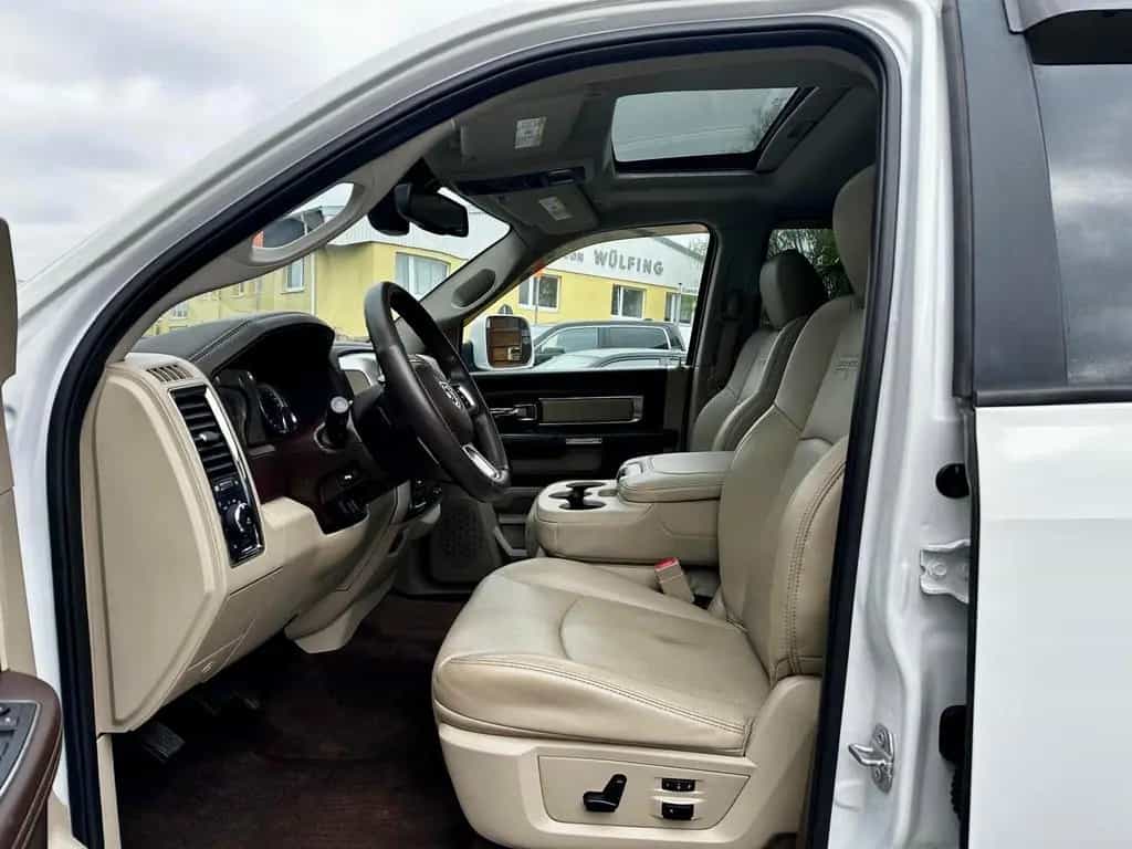 Dodge RAM LARAMIE*LONGBED*5.7 V8*4X4*AHK*NAVI*LACHANTI*PDC 10/2017-photo-34