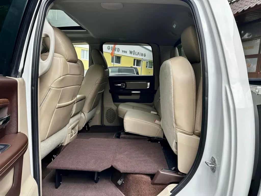 Dodge RAM LARAMIE*LONGBED*5.7 V8*4X4*AHK*NAVI*LACHANTI*PDC 10/2017-photo-39