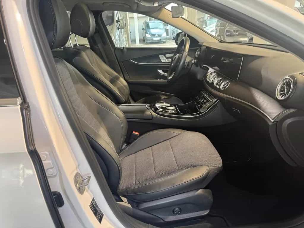 Mercedes-Benz E 200 T-Modell *1.Hd*Erst 61tkm*Navi*360° Kamera 04/2017-photo-16