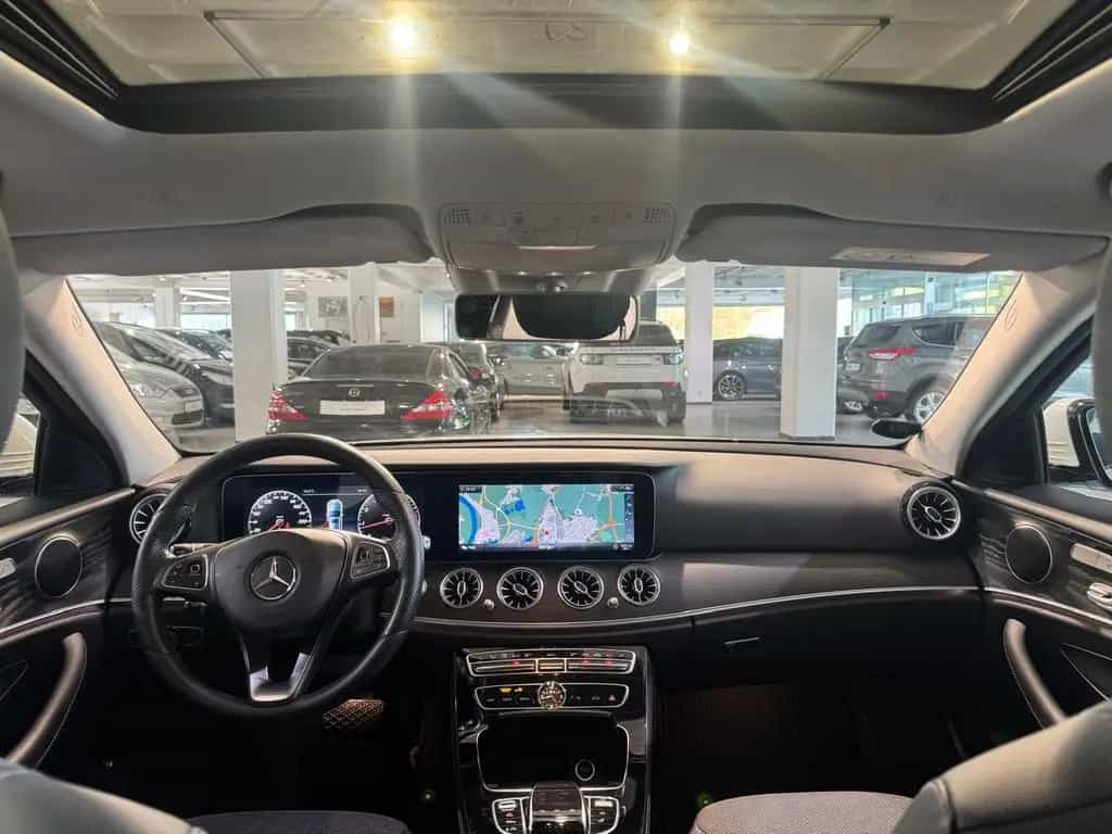 Mercedes-Benz E 200 T-Modell *1.Hd*Erst 61tkm*Navi*360° Kamera 04/2017-photo-18