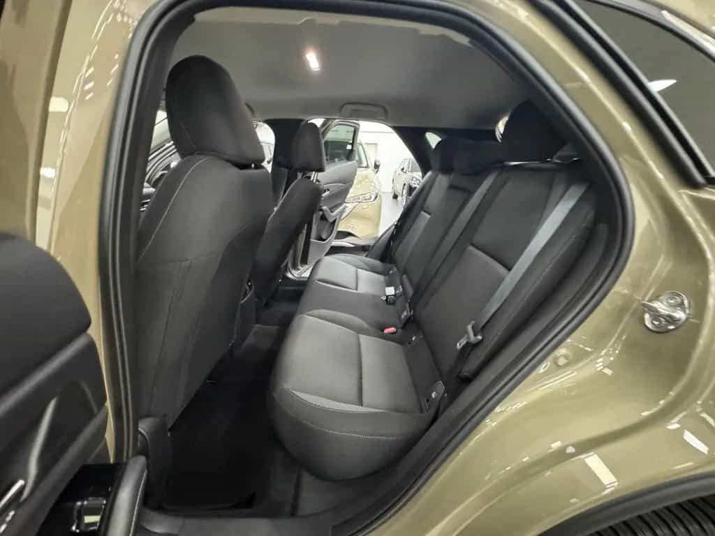 Mazda CX-30 2.5L e-SKYACTIV G 140ps 6AT FWD Exclusiv-L 03/2025-photo-12