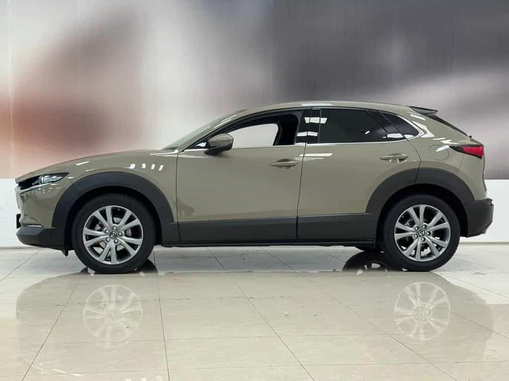 Mazda CX-30 2.5L e-SKYACTIV G 140ps 6AT FWD Exclusiv-L 03/2025-photo-4