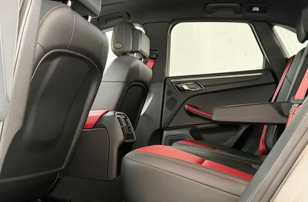 Porsche Macan 2.0 06/2022-photo-4