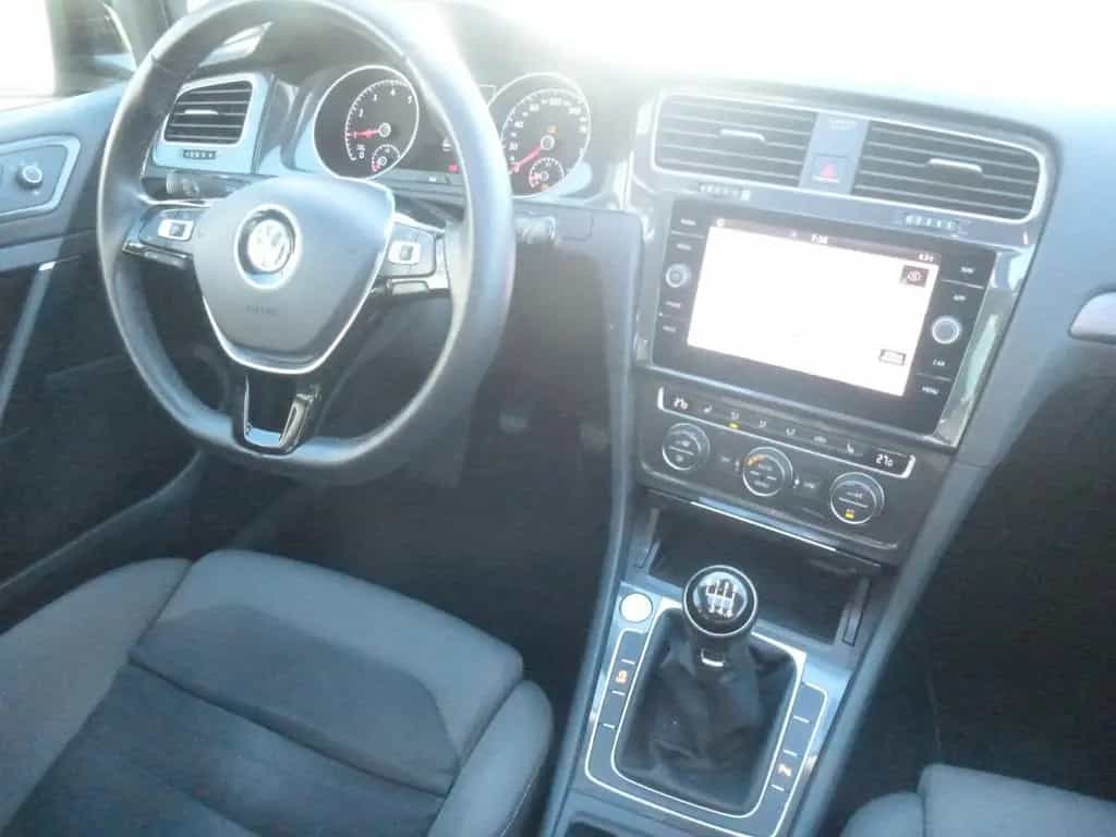 Volkswagen Golf 1.0 TSI BMT Highline-Navi-LED-PDC-Panorama 09/2017-photo-10