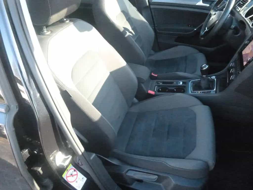 Volkswagen Golf 1.0 TSI BMT Highline-Navi-LED-PDC-Panorama 09/2017-photo-12
