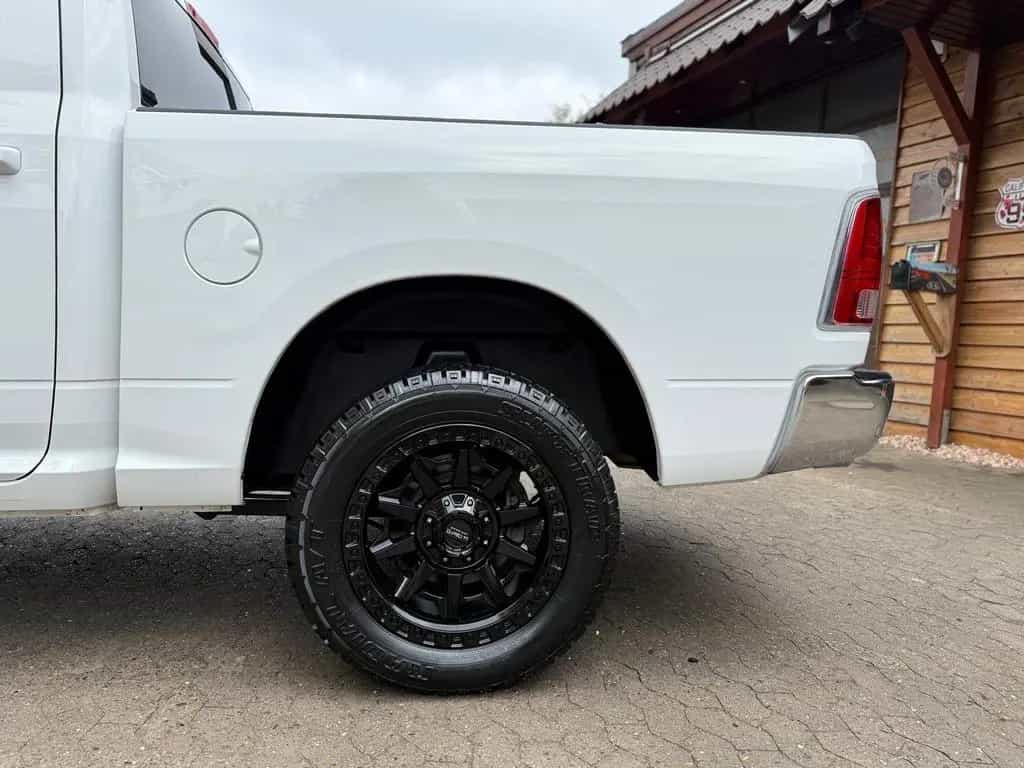 Dodge RAM LONGHORN*LACHANTI*5.7 V8*4X4*AHK*NAVI*VOLL*GARAN 11/2014-photo-29