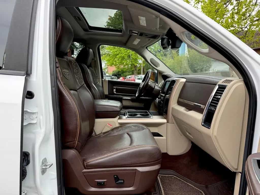 Dodge RAM LONGHORN*LACHANTI*5.7 V8*4X4*AHK*NAVI*VOLL*GARAN 11/2014-photo-43