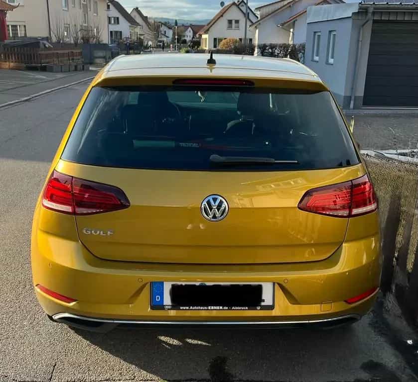 Volkswagen Golf 1.0 TSI Join Variant Join 07/2018-photo-2