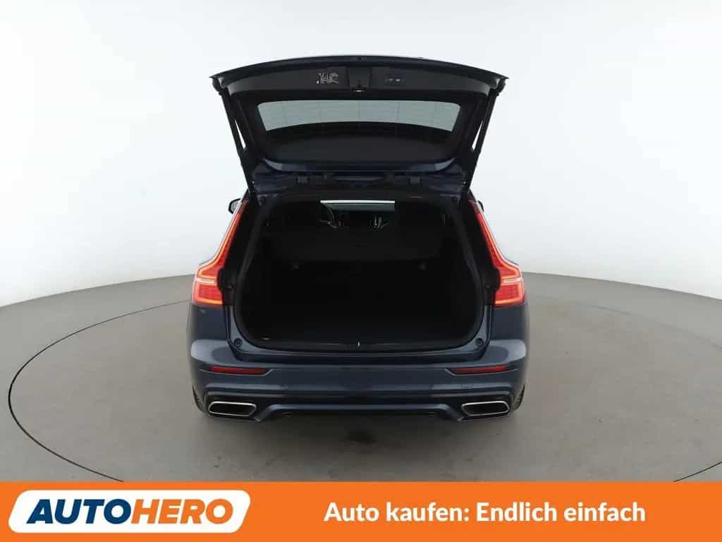 Volvo V60 2.0 T5 R-Design AWD Aut*NAVI*LED*TEMPO*CAM* 01/2020-photo-15