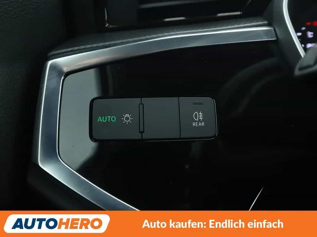 Audi Q3 45 TFSI quattro S line Aut.*NAVI*TEMPO*CAM* 04/2019-photo-25